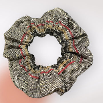 Kimono scrunchies - Gray with red/yellow lines
